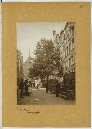 Frauengasse, Danzig: Ansicht (aus: Skizzen- und Fotoalbum 20)