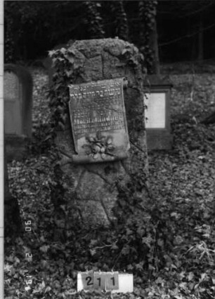 Grabstein 211