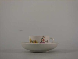 Teetasse mit Untertasse