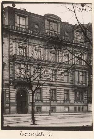 Wohnhaus am Lützowplatz 10, Berlin-Tiergarten: Ansicht (aus: Julius Kohte, Alt-Berlin, Bauwerke in Berlin und Charlottenburg, aufgenommen 1907-1914)