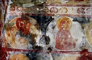 Medaillonfries mit Bildnissen von Heiligen
