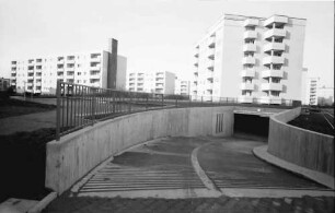 Freiburg; [Betzenhausen-]Bischofslinde: Wohnblock Wilmersdorfer Straße