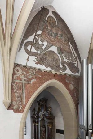 Heiliger Michael, den Drachen tötend