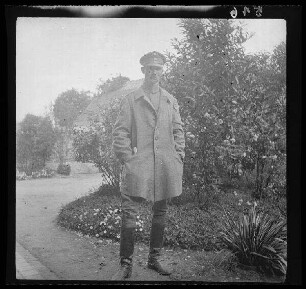 Fresnes-les-Montauban (Dep. Pas-de-Calais, Frankreich): Oberleutnant Hanfstingl