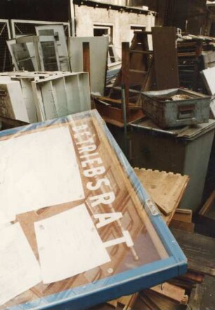 Dresden-Friedrichstadt, Hamburger Straße 19. Schreibmaschinen-Werk Seidel & Naumann. Außen- und Innenaufnahmen, aufgenommen 1992