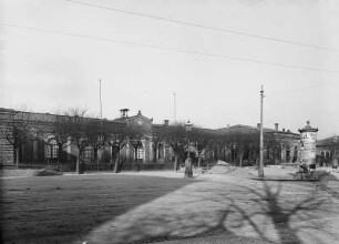 Dresden-Neustadt. Schlesischer Bahnhof (1844-1847, Abriß 1898; J. Köhler). Ansicht von Süden