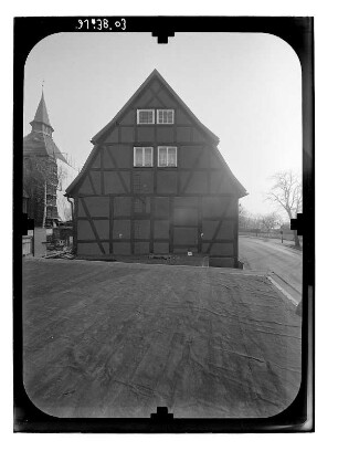 Stralsund-Altstadt, Am Kütertor 1. Ehem. Wasserkunst. Wohnhaus (1690). Giebelfront