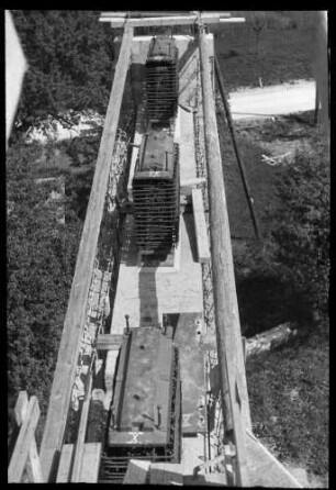 Aichelbergviadukt: Pfeilerkopf mit beweglichen und armierten Lagern