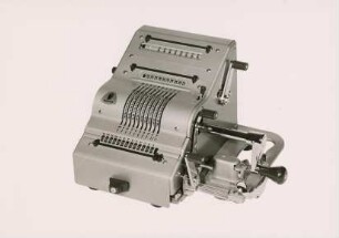 Rechenmaschine "13 RK" der Brunsviga-Maschinenwerke Grimme, Natalis und Co.