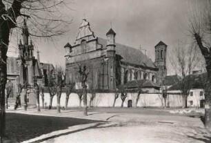 Vilnius. Kirche Sanct Bernhardin, Außenansicht von Südwest