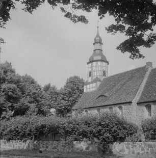 Marzahna. Evangelische Dorfkirche (1146/1155), Turm (1786/1800)