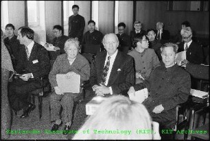 Besuch von Fang Yi (stellvertretender Ministerpräsident der Volksrepublik China) und einer chinesischen Delegation am Kernforschungszentrum Karlsruhe (KfK)