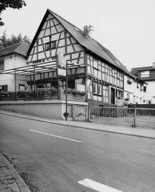 Gasthaus zur Post; Idstein, Niederemser Straße 22