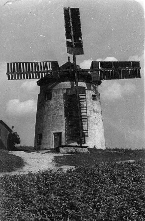 Vierkirchen-Arnsdorf. Holländermühle