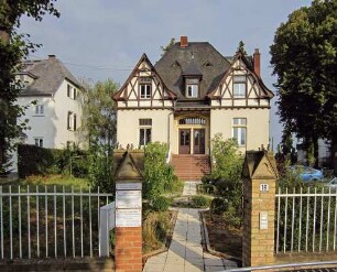 Walluf, Bahnhofstraße 16