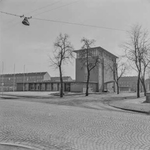 Club der Bauarbeiter : Club der Bauarbeiter, vielleicht in Bautzen?