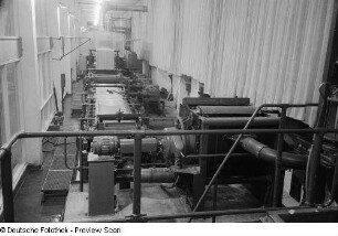 Maschinen zur Herstellung von Druckerzeugnissen auf der Leipziger Herbstmesse 1954