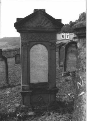 Grabstein 57