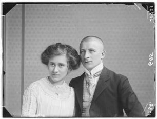 Fräulein Walter und Bräutigam
