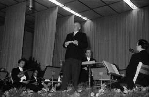 Donaueschingen: Donaueschinger Musiktage; Max Rieple; Eröffnungsansprache