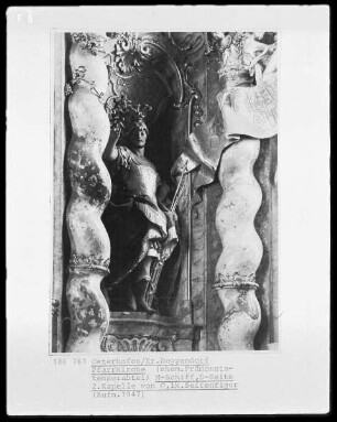 Statue