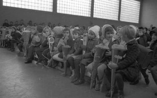 Einschulung der Erstkläßler in der Schillerschule.