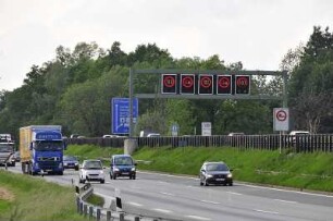 Autobahn : Die Autobahn am Irschenberg, aufgenommen am 22. Mai 2009