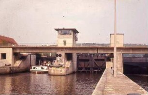 Hessigheim, unteres Wehr flussaufwärts