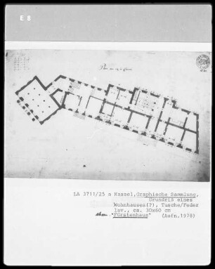Kassel & Wohnhaus?