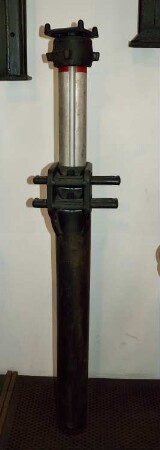 Zweikeil-Rohrstempel