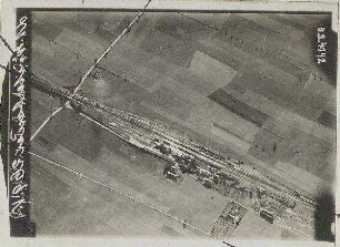 Bahnhof Kaufering (2400 m)