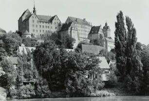 Colditz, Schloss, Ansicht von Westen über die Zwickauer Mulde