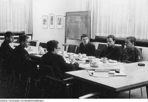 Dresden, Technische Universität Dresden (TUD), u.a. Willers-Bau, Zellescher Weg, Einweihung einer Büste von Jawaharlal Nehru - Studienjahr 1967/68 - , 1967/69