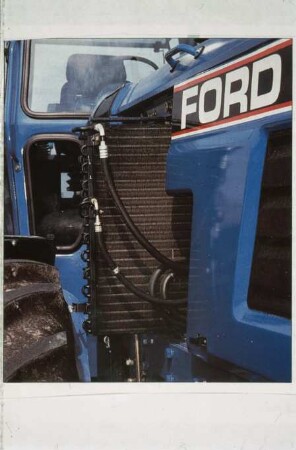 Fotografie: Traktor, Kühlung, Service & Reparatur, Ergonomie