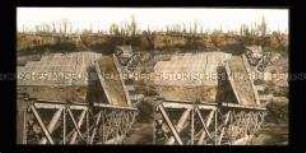 Terrain und zerschossene Brücke bei Hollebeke
