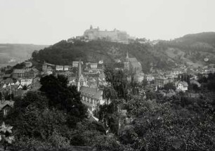 Kulmbach, Stadtansicht : Kulmbach. Stadtansicht mit Plassenburg. Blick nach Nordwesten