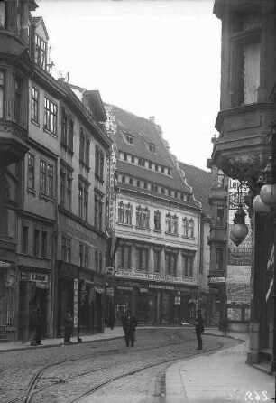 Blick auf die Ostseite der Großen Ulrichstraße