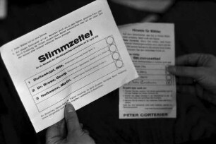 Stimmzettel für den zweiten Wahlgang zur Oberbürgermeisterwahl am 26. April 1970