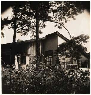 Garten Bader-Bornschein, Falkensee: Blick auf das Wohnhaus