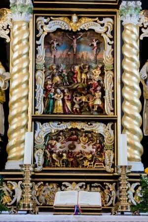 Deutschland. Niedersachsen. Cuxhaven. Luedingworth. Sankt Jacobi Kirche. Romanische Feldkirche. Bauerndom. Hauptaltar. 1665