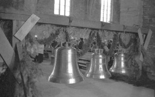 Weihe der neuen Glocken für die Christi-Auferstehungs-Kirche.