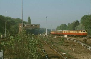 Berlin Wannsee elTw Baureihe 475 Reiterstellwerk