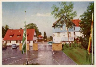 Postkartenalbum mit Motiven von Durlach. "SportschuleSchöneck, Karlsruhe-Durlach"