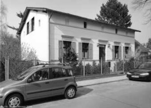 Wohnhaus & Remise; Berlin, Steglitz-Zehlendorf