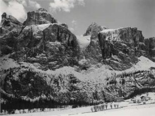 Die Sellagruppe in den Dolomiten