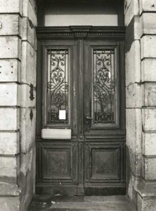 Dresden-Neustadt, Bischofsweg 44. Wohnhaus (um 1895). Portal