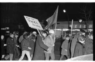 Kleinbildnegativ: Demonstration des Jugendzentrums Prisma, 1969