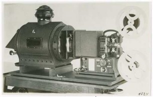 Argus 16mm Projektor