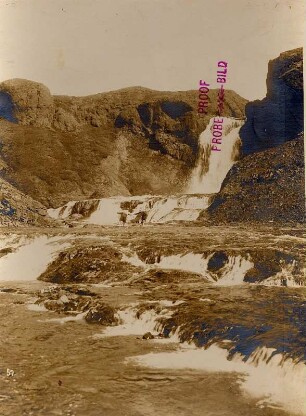 Island/ Tröllafoss. Imposante Wasserfalllandschaft