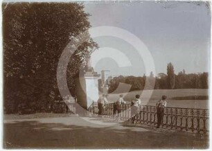 Schlosspark Putbus mit Kirche